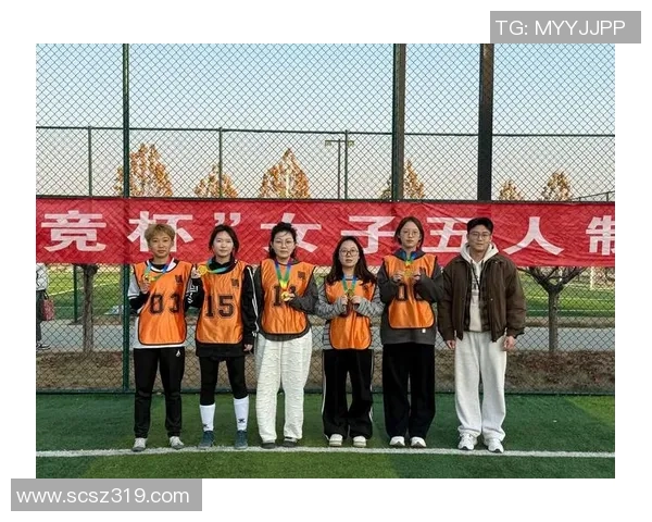 南雅女子足球队奋勇拼搏展现青春风采助力中国足球发展新篇章 南雅女子足球队奋勇拼搏展现青春风采助力中国足球发展新篇章
